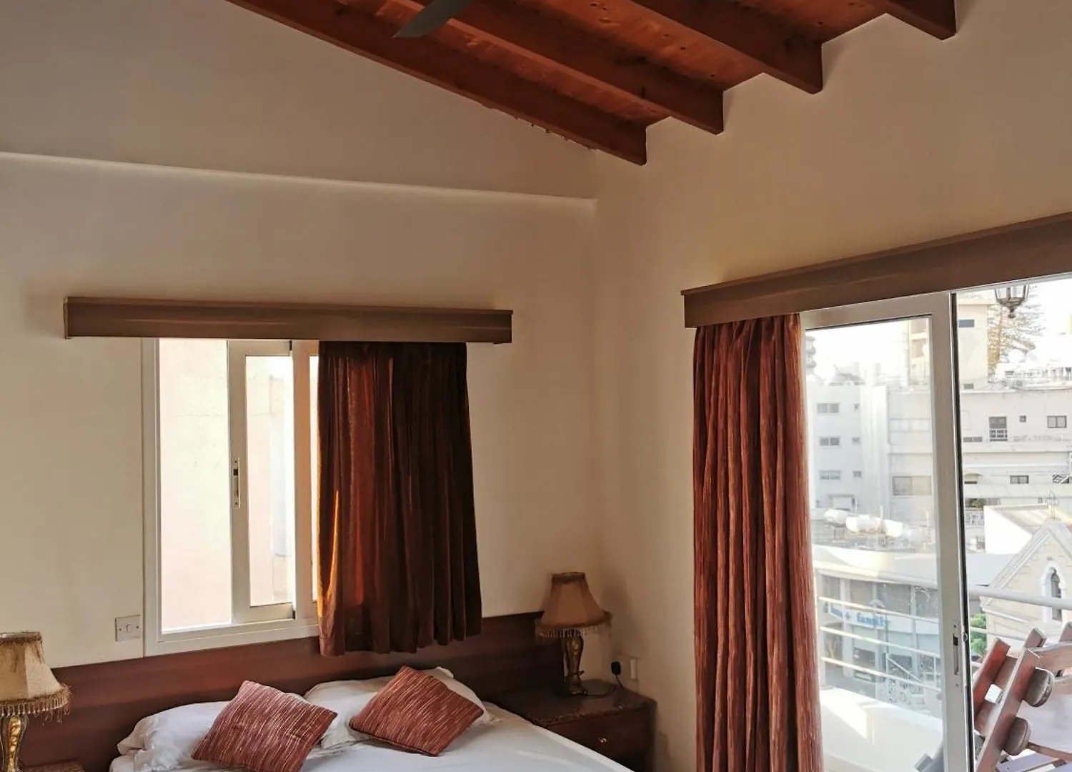 Downtown Studios لارنكا 0*,  قبرص