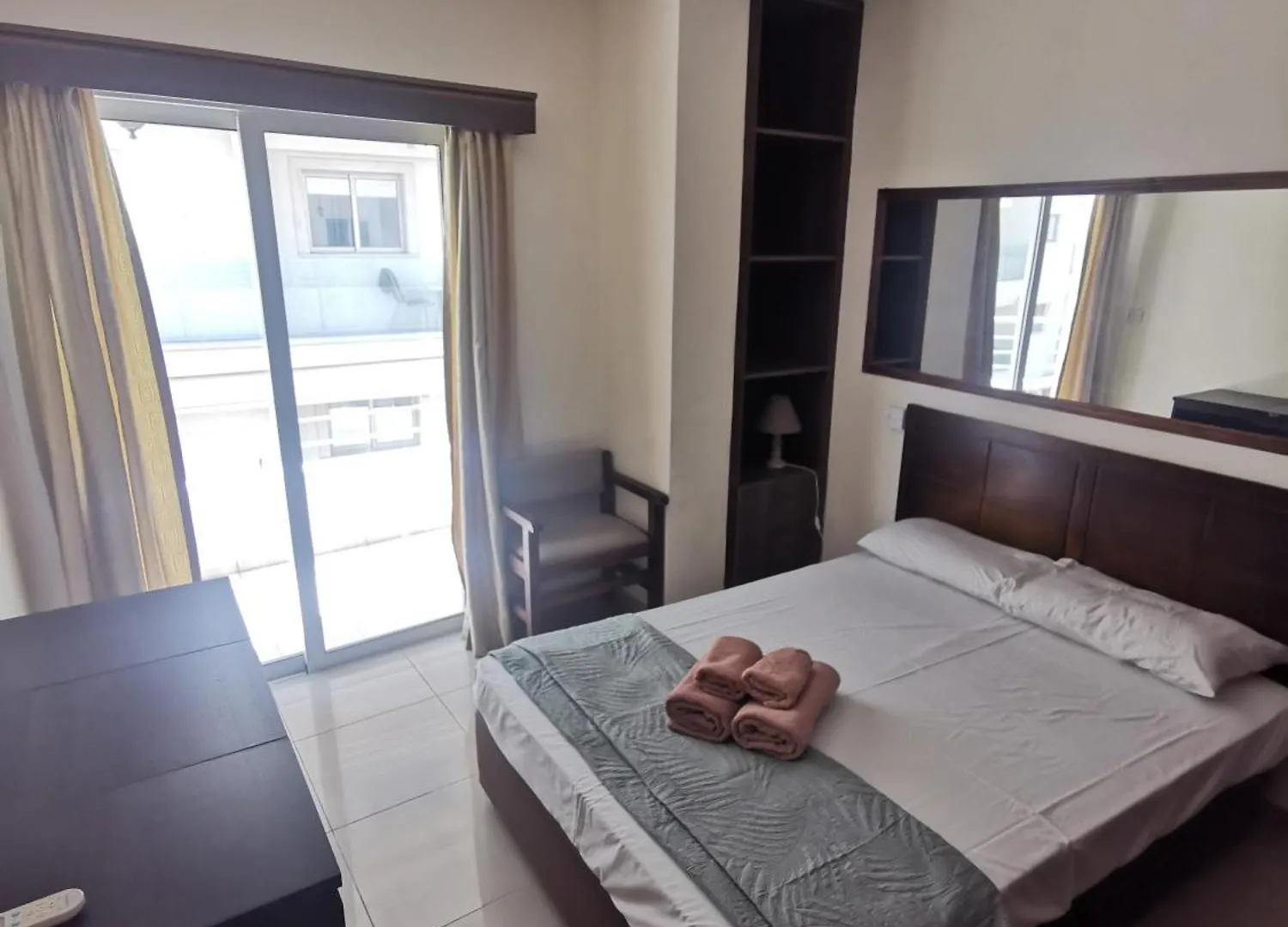 Downtown Studios لارنكا 0*,