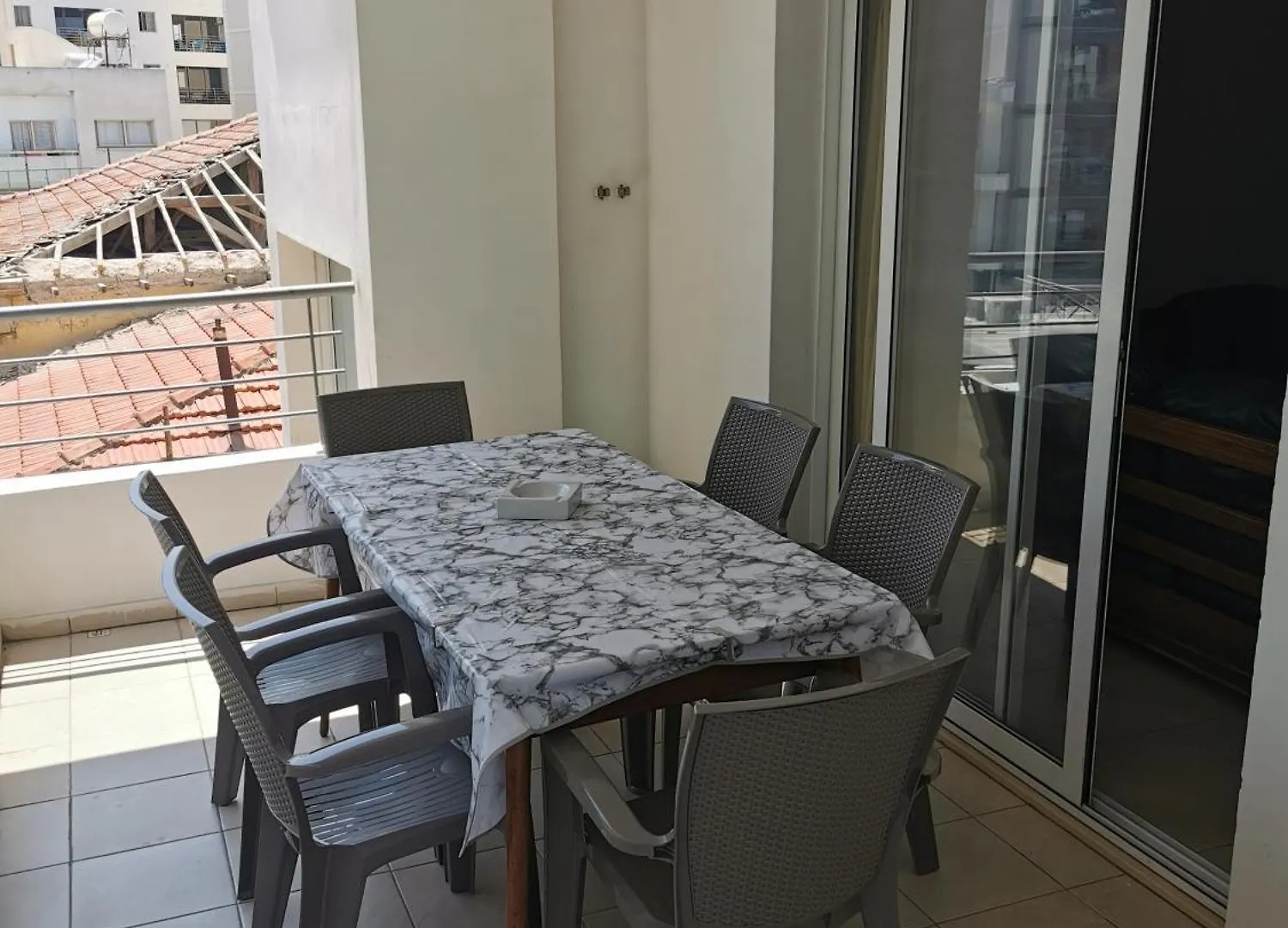 Downtown Studios لارنكا قبرص